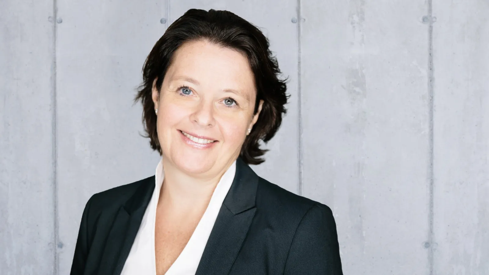Tanja Ebert, Director Sales & Marketing bei PS-Team, zum Zulassungsprozess größerer Fuhrparks: „Das können die Flotten selbst gar nicht leisten.“