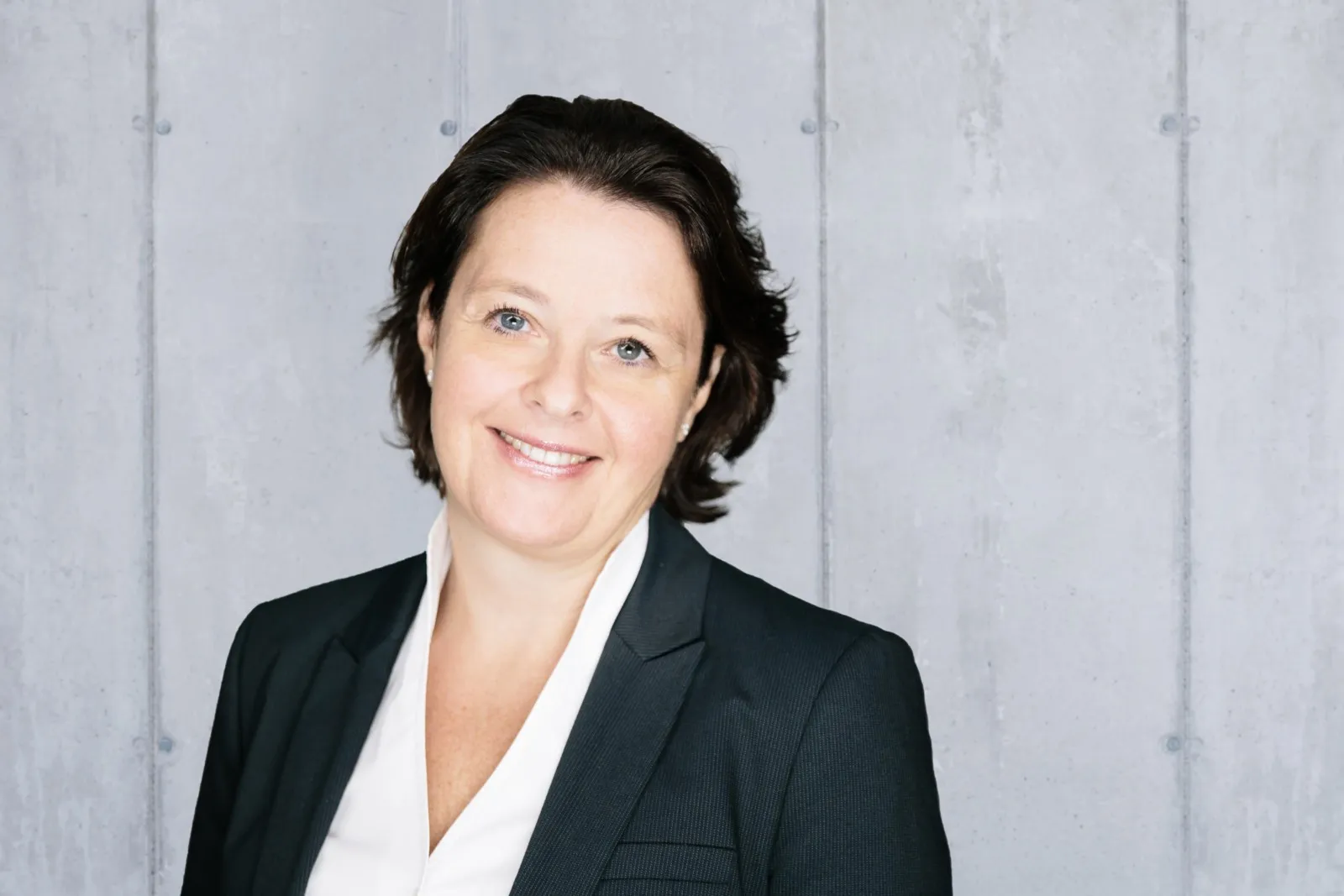 Tanja Ebert, Director Sales & Marketing bei PS-Team, zum Zulassungsprozess größerer Fuhrparks: „Das können die Flotten selbst gar nicht leisten.“