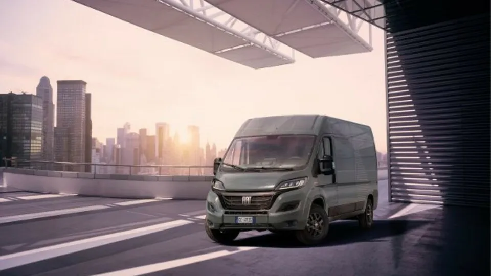 Von den 18 geprüften Transportern erhielten der Fiat Ducato (Foto) und der Ford Transit eine Gold-Bewertung