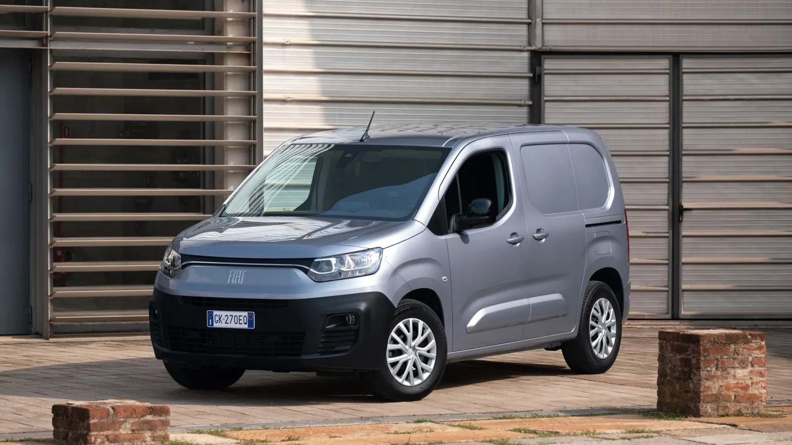 Platz 6 mit 39,2 Prozent Händlereinkaufswert: der Fiat Doblo Pure Tech 110 Start & Stop (Bild: Fiat E-Doblo).