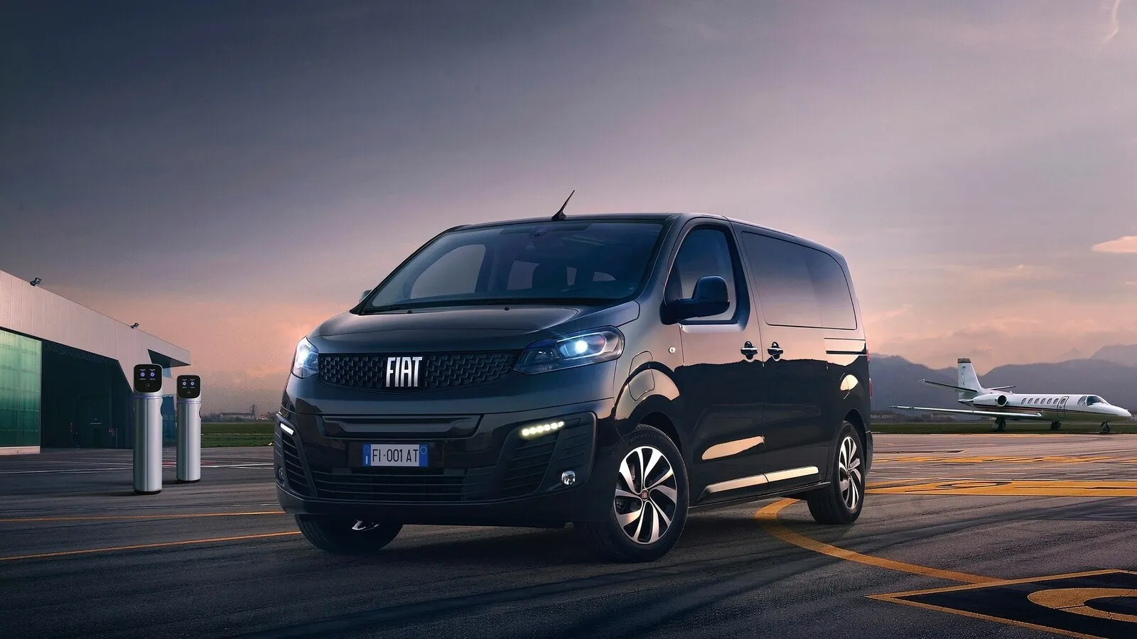 Platz 11 mit 40,4 Prozent Händlereinkaufswert: der Fiat e-Ulysse L2 50 kWh.