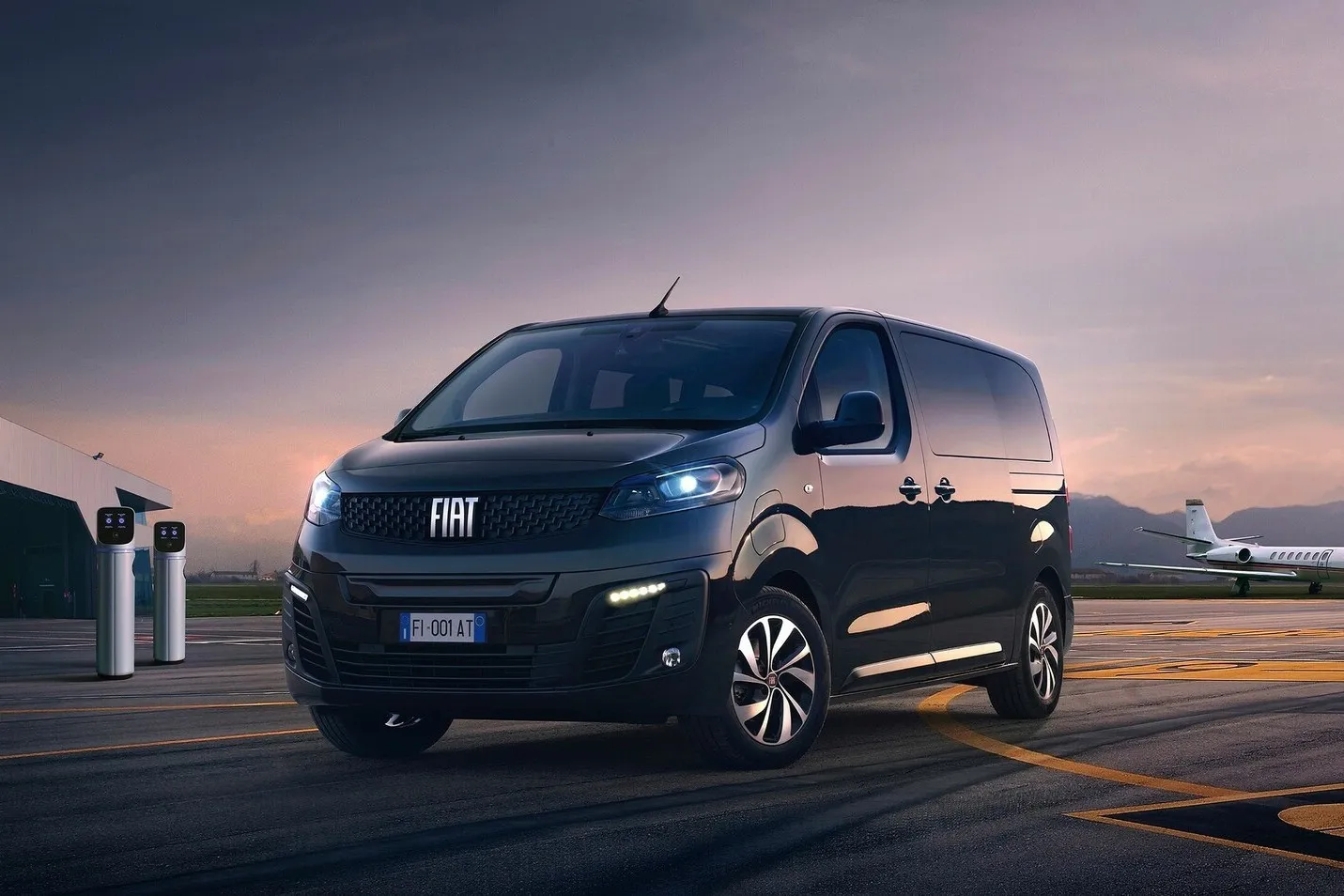 Platz 11 mit 40,4 Prozent Händlereinkaufswert: der Fiat e-Ulysse L2 50 kWh.