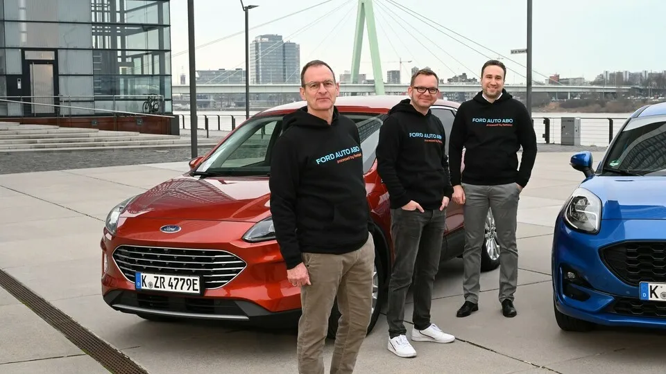 Gemeinsam unterwegs in Sachen Autoabo (v.l.): Stefan Wieber (Ford), Alexander Kaiser (Fleetpool) und Fabio Krause (Ford-Partnerverband).