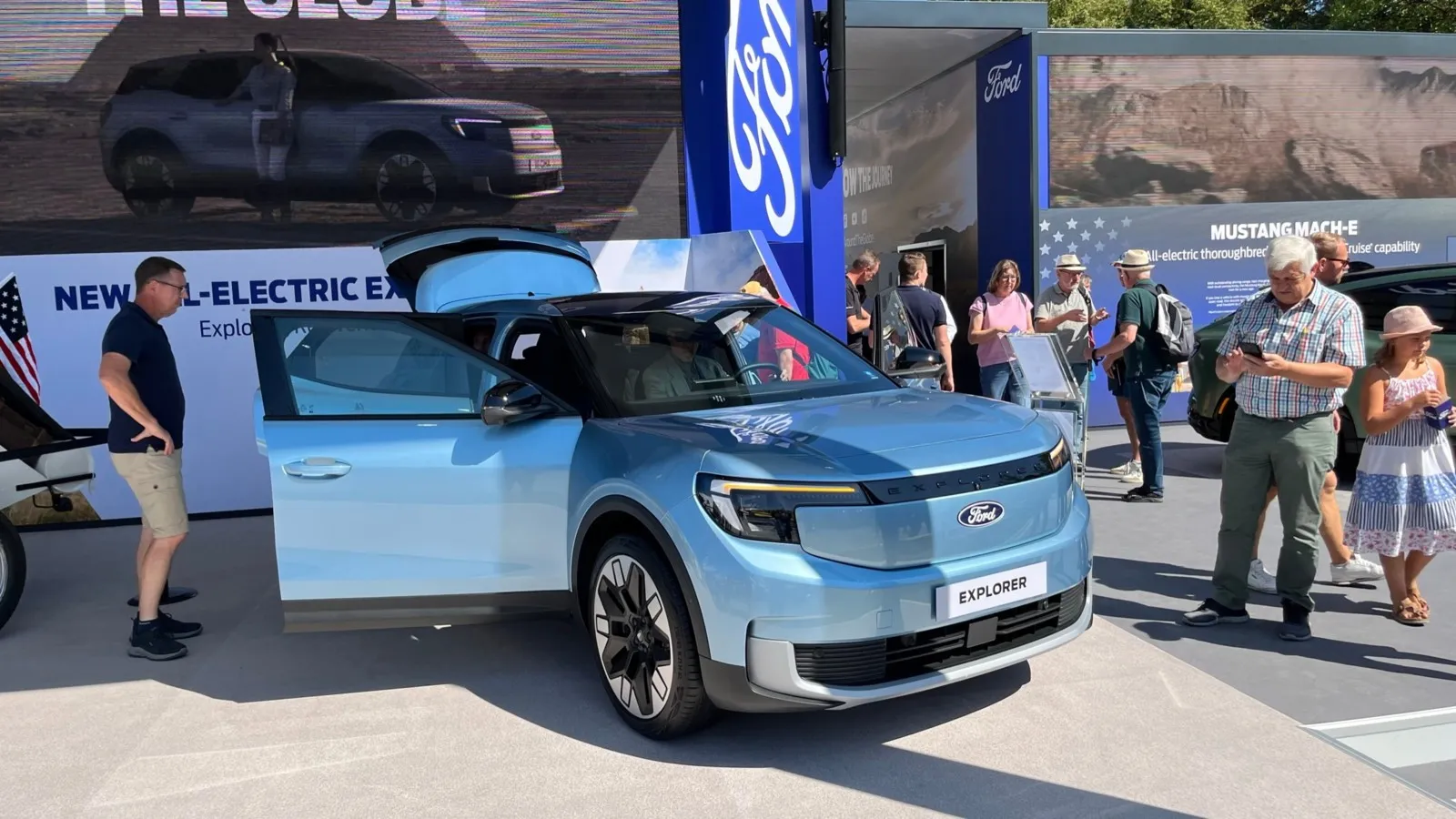 Ford Explorer