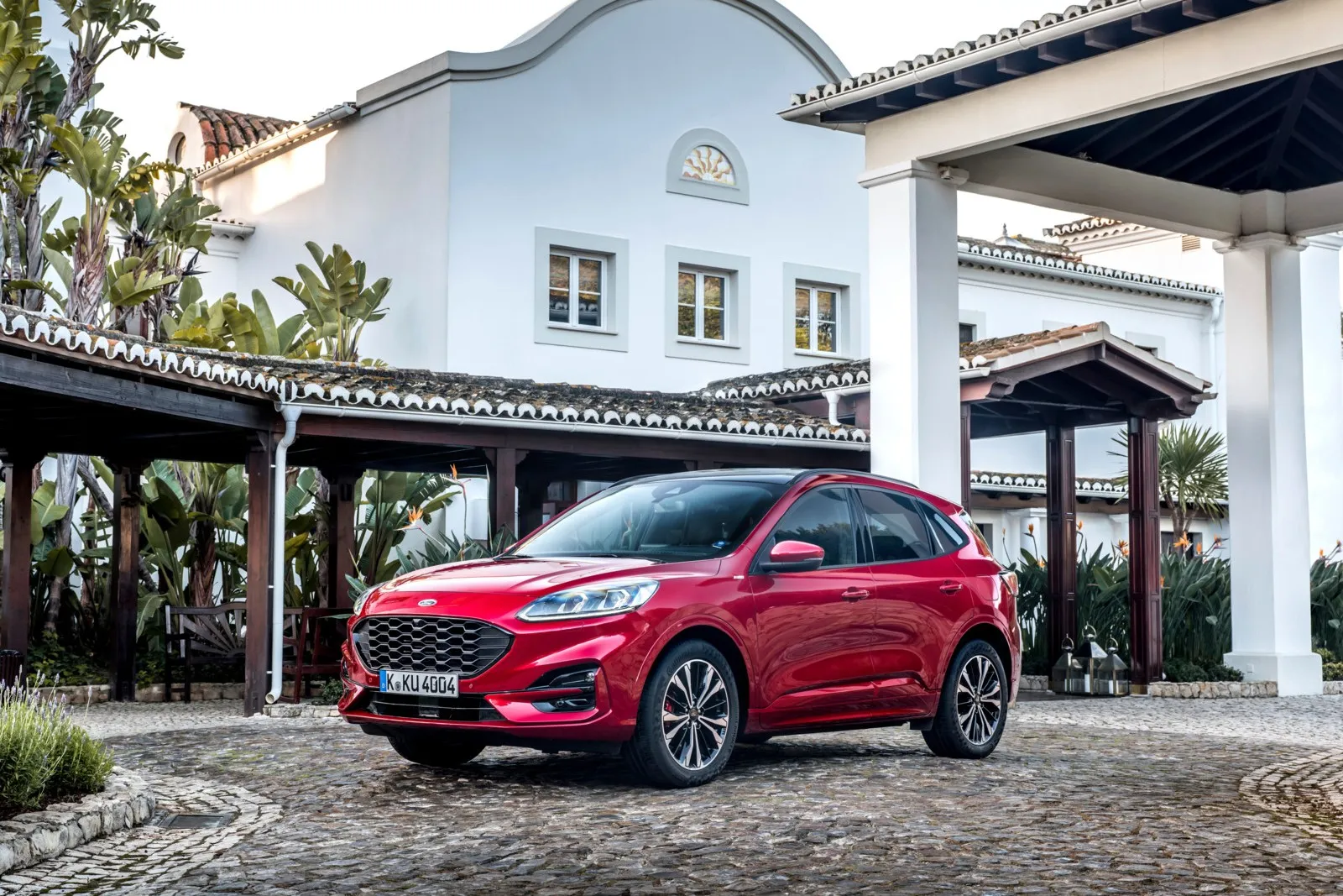 Ford Kuga 1.5 Eco Boost: Das 150-PS-SUV verursacht rund 2.000 Euro Wartungskosten, davon alleine 1.060 Euro für Teile und Flüssigkeiten.