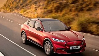 Ford Mustang Mach-E Extended Range: 60 oder 60 Cent je Kilometer bei 36 oder 48 Monaten Haltedauer.