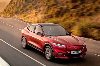Ford Mustang Mach-E Extended Range: 60 oder 60 Cent je Kilometer bei 36 oder 48 Monaten Haltedauer.