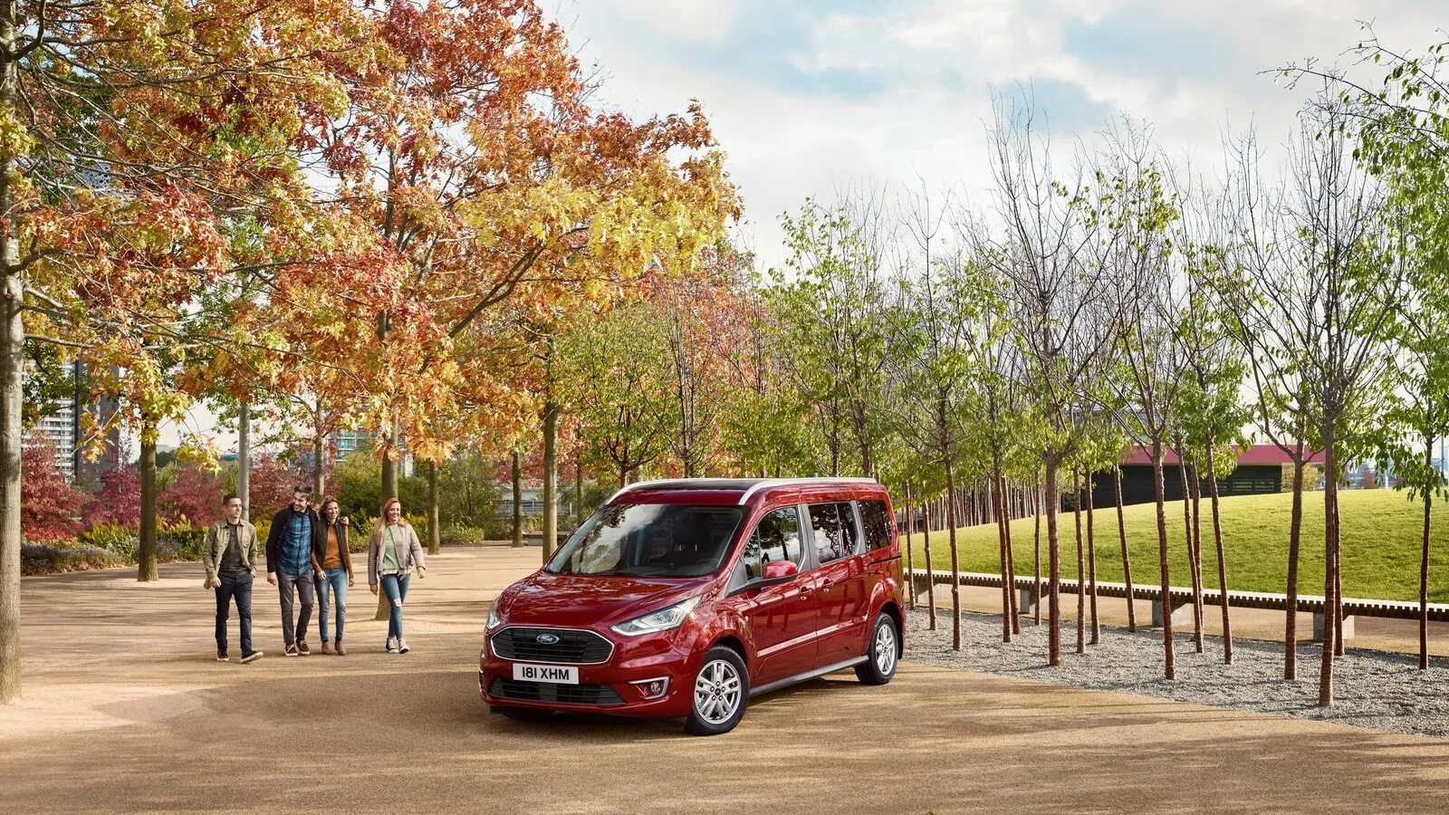 Ford Tourneo Connect 1.5 Eco Blue Trend: 54 oder 50 Cent je Kilometer bei 36 oder 48 Monaten Haltedauer.
