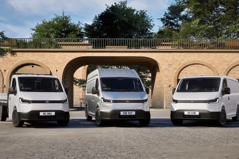 Die Nutzfahrzeugsparte von Ford hat mit dem Transit City einen neuen E-Transporter im Angebot.