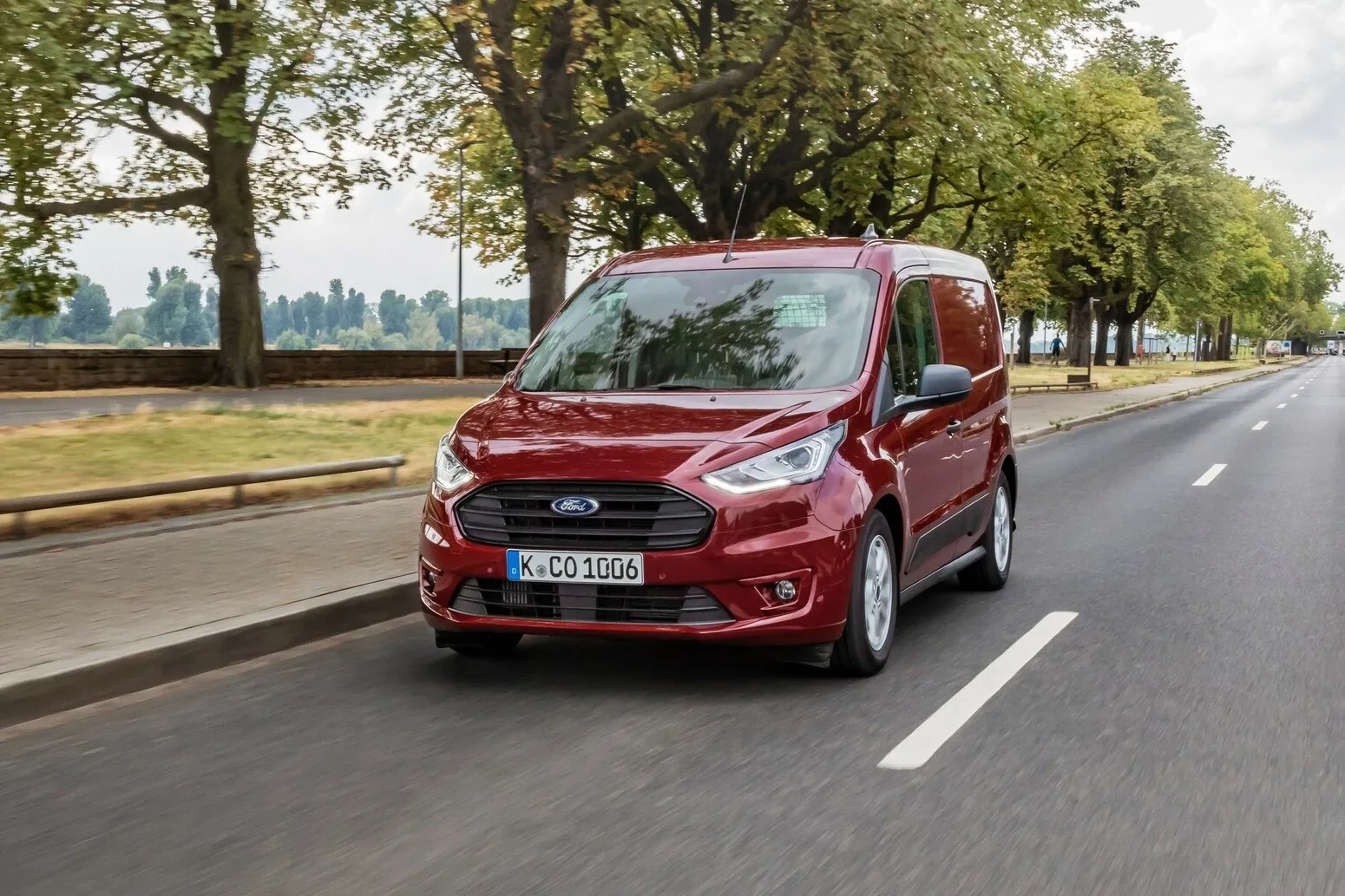 Platz 8: Noch teurer wird es beim Ford Transit Connect. Hier müssen Fuhrparkverantwortliche unter den genannten Voraussetzungen mit Gesamtwartungskosten von etwas mehr als 1.400 Euro rechnen.