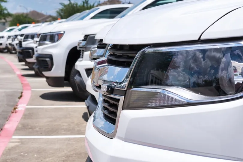 Einen Fuhrpark zu verwalten, wird mit jedem Fahrzeug komplexer. Moderne Tools ermöglichen effizienteres Fuhrparkmanagement.