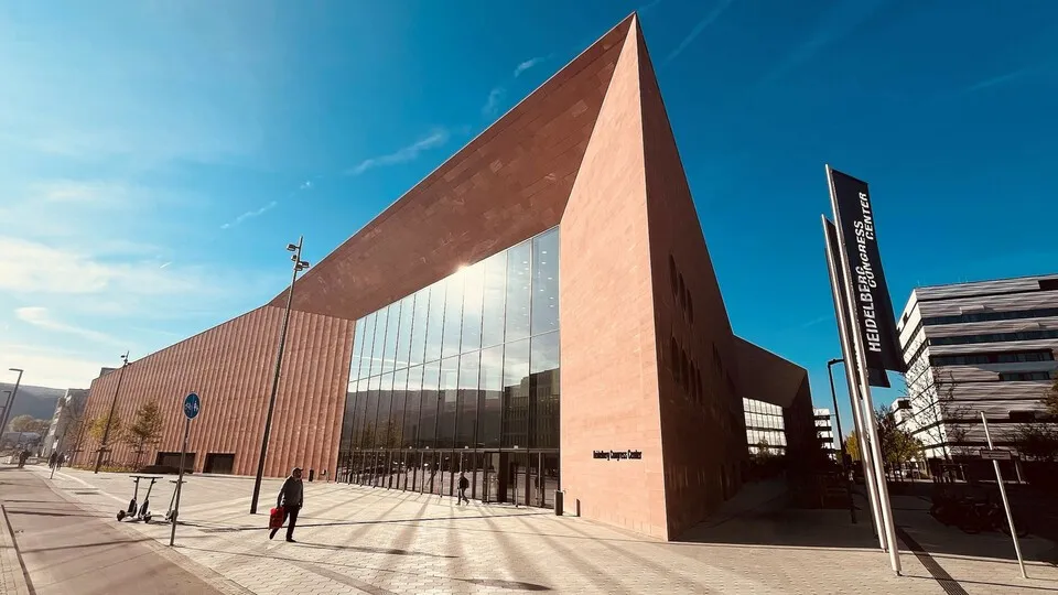 Die NaKoBeMo 2025 findet im Kongresszentrum in Heidelberg statt.