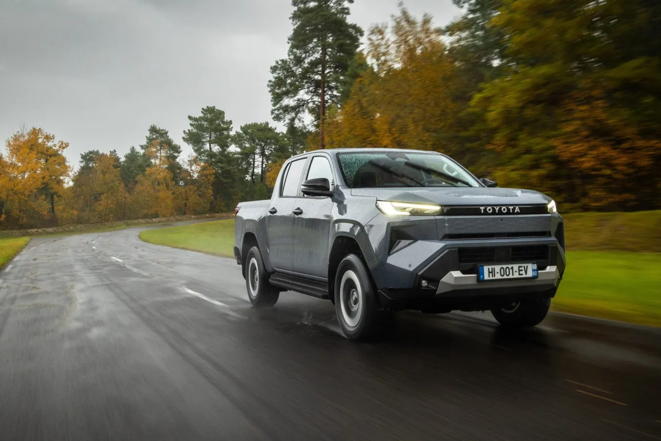 2026 bringt Toyota mit dem Hilux BEV seinen ersten Elektro-Pick-up in Deutschland auf den Markt.