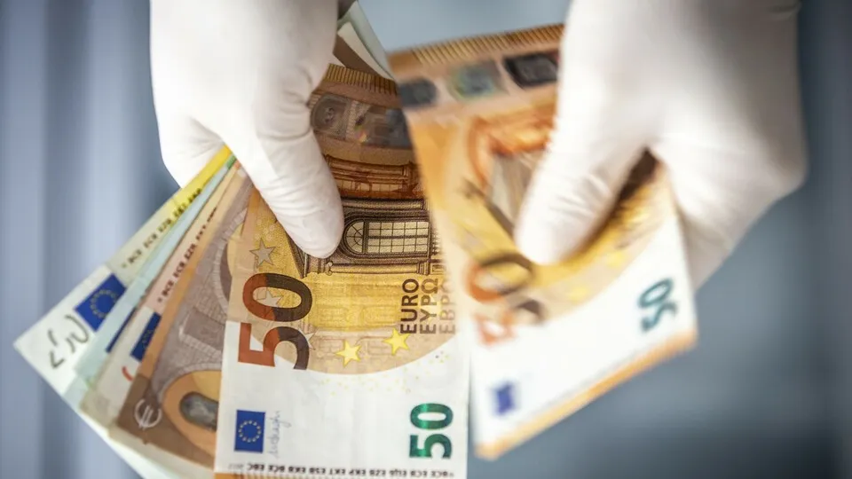 Kaufanreize, die Zweite? Politik hält sich vorerst bedeckt.