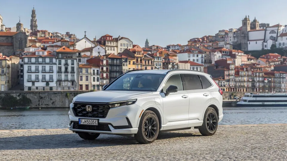 Der CR-V e:PHEV kombiniert elektrische Pendelreichweite mit Langstreckentauglichkeit