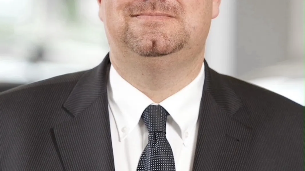 Horst Hirte, Business Development Manager Flotte Eins: „Unternehmen schauen heute mit Recht auf ihren ökologischen Fußabdruck und auf die Zukunftsfähigkeit ihrer Entscheidungen."
