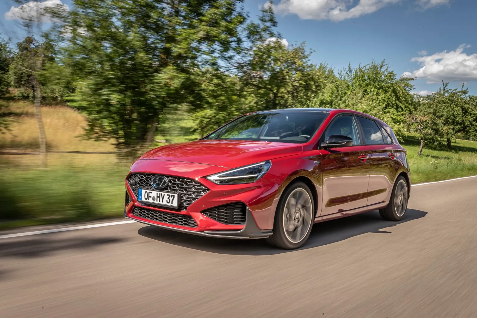 Hyundai i30 T-GDI 48V Hybrid: Mit Gesamtwartungskosten von 1.685 Euro ist das kompakte Hyundai-Steilheck im Betrachtungszeitraum 115 Euro kostengünstiger als das vergleichbare SUV Tucson 1.6 T-GDI 48V-Hybrid.