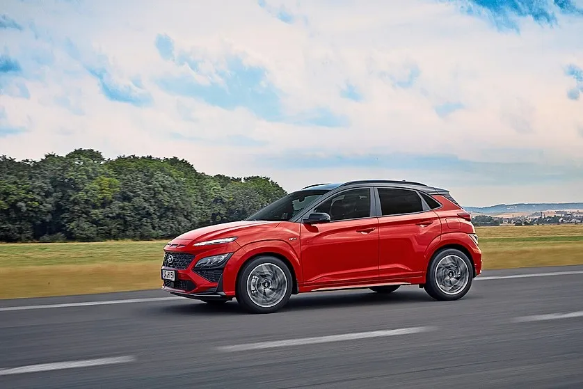 Hyundai Kona 1.0 T-GDI: Mit 1.137 Euro liegt der Bestseller wartungskostentechnisch auf dem Niveau vom C3 Aircross und Kia Stonic.