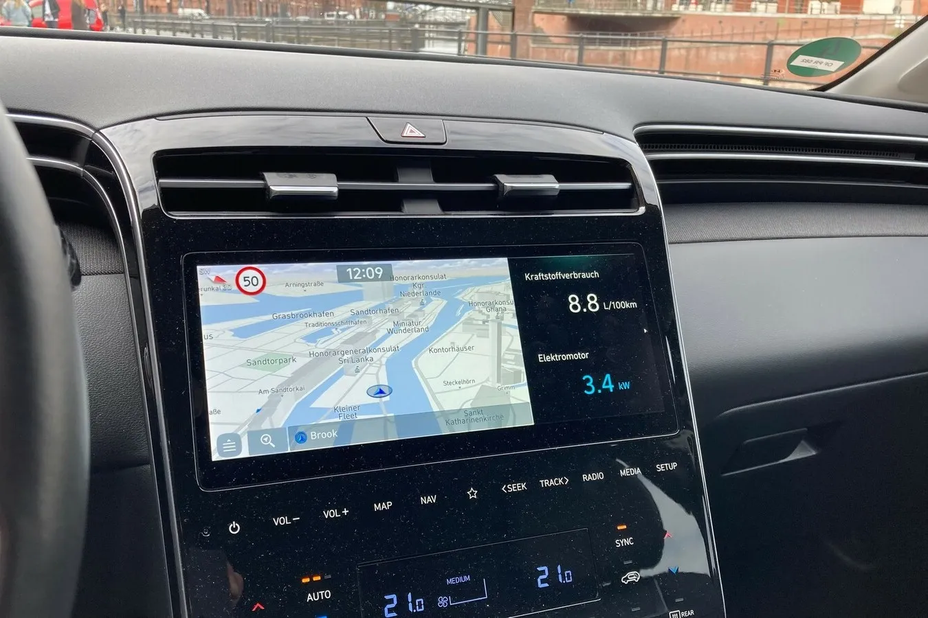 10,25-Zoll-Touchscreen ab Trend. In Pure und Select gibt es einen 8-Zoll-Monitor, im Select den größeren Bildschirm optional.