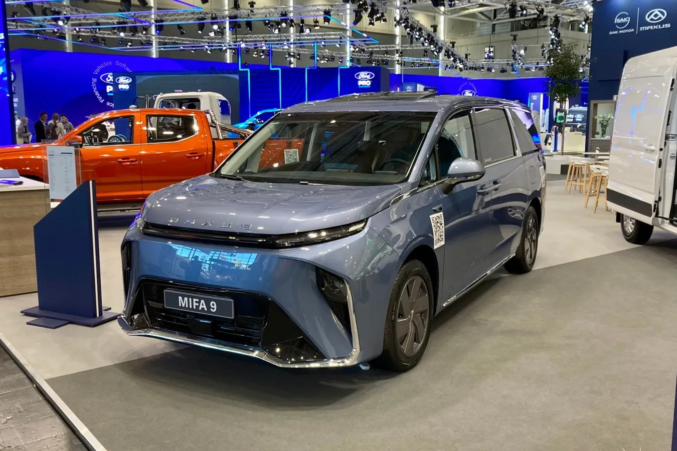 Außerdem gab es bei Maxus den ebenfalls vollelektrischen People Mover Mifa 9 zu sehen.