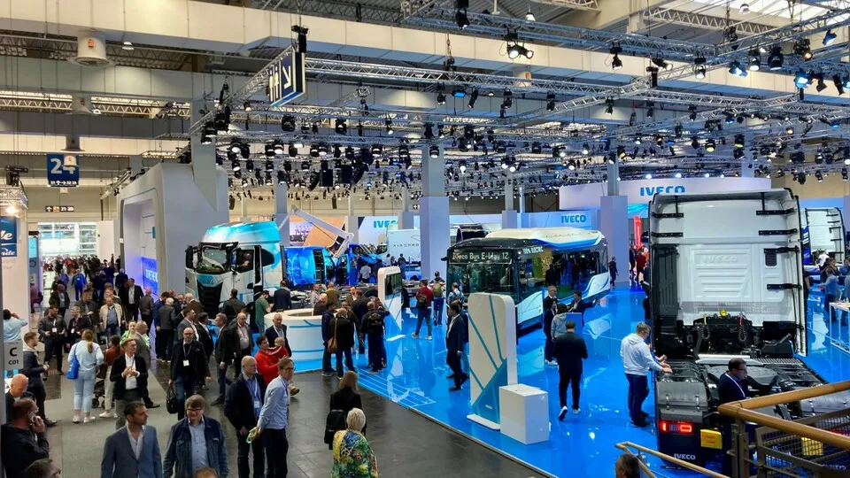 E-Mobilität auch bei Nutzfahrzeugen im Fokus: die IAA Transportation 2022 in Hannover.