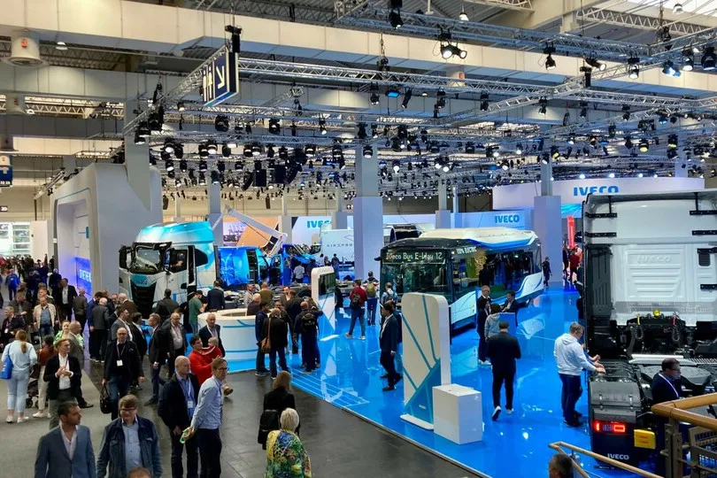 E-Mobilität auch bei Nutzfahrzeugen im Fokus: die IAA Transportation 2022 in Hannover.