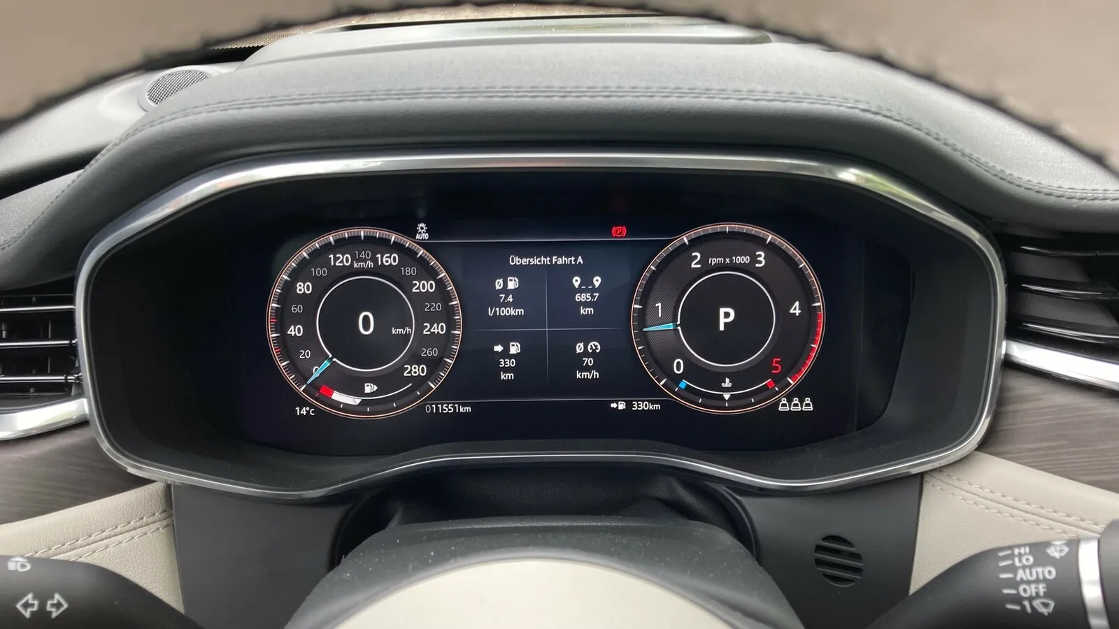 12,3-Zoll-Digitalinstrumente sind ab der mittleren Ausstattung SE serienmäßig an Bord.