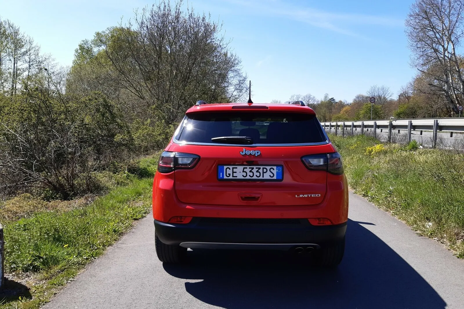 Neue Heckleuchten-Signatur für den Jeep Compass.