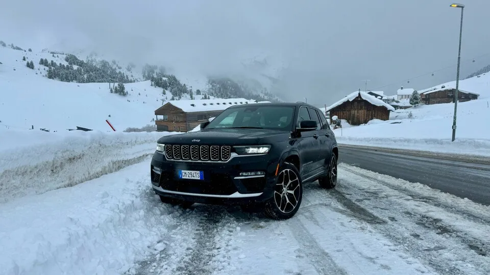 Jeep Grand Cherokee: In Europa in fünfter Generation nur noch als Plug-in-Hybrid.