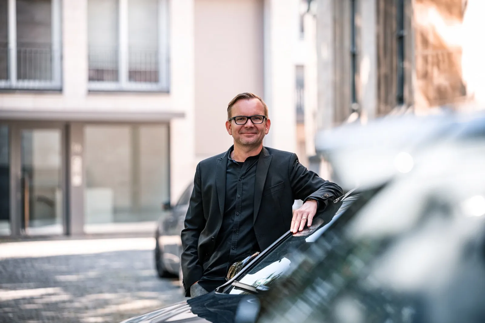 Alexander Kaiser, COO Fleetpool: „Wir ermöglichen Unternehmen durch das Autoabo, mit einer einfachen und unkomplizierten Abwicklung in die E-Mobilität einzusteigen, um so in die Zukunft investieren und den Fuhrpark nachhaltiger gestalten zu können.“