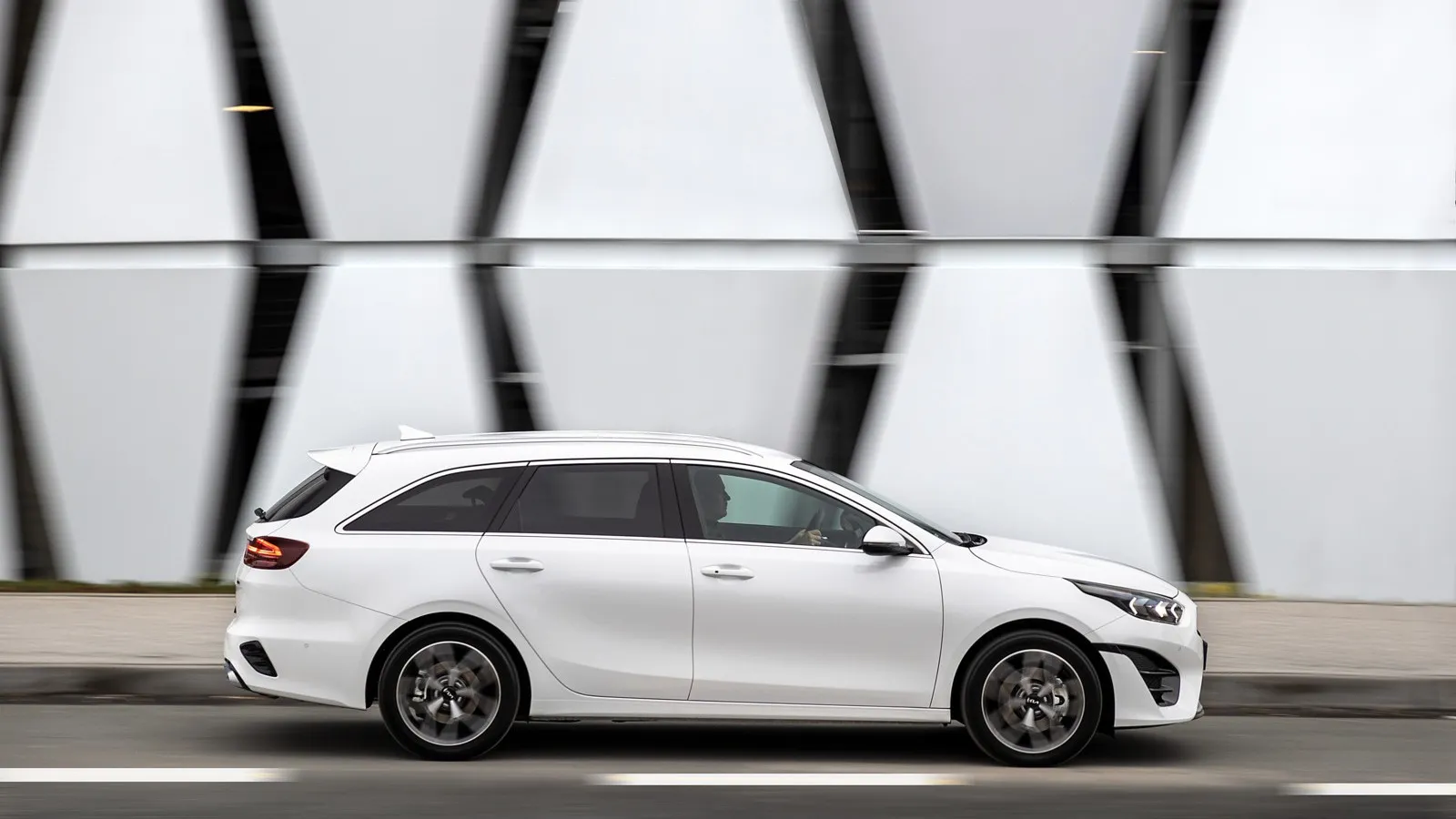 Kia Ceed Sportswagon 1.5 T-GDI DCT7: Von den 1.750 Euro Wartungskosten des Korea-Kombis entfallen 965 auf Teile und Flüssigkeiten.