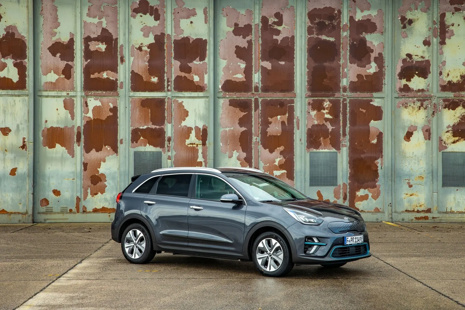 Platz 5: Für den Kia e-Niro mit 136 PS fallen über die angenommene Laufzeit knapp unter 550 Euro Wartungskosten an.