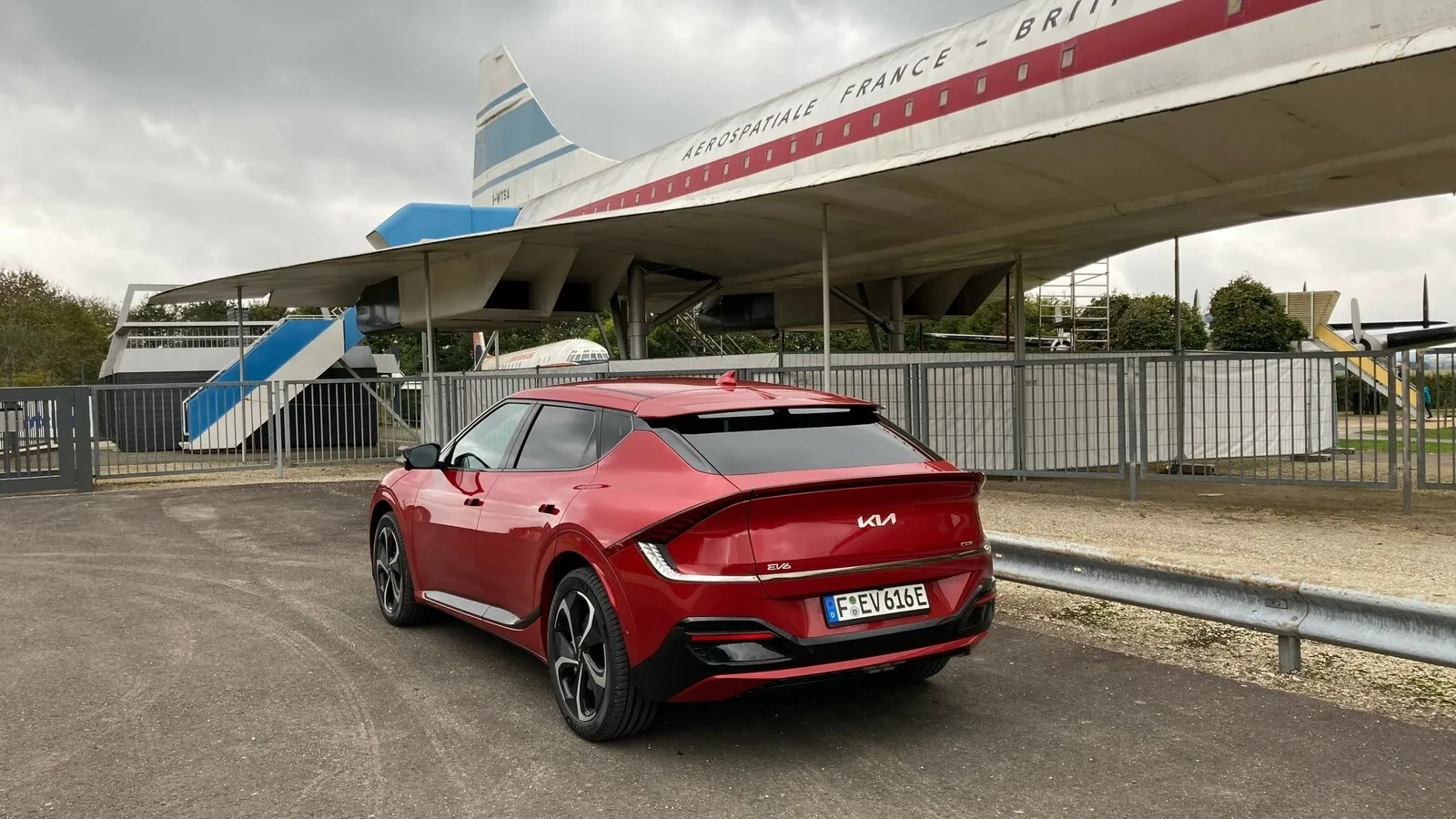 Markenate Heckgestaltung beim Kia EV6.