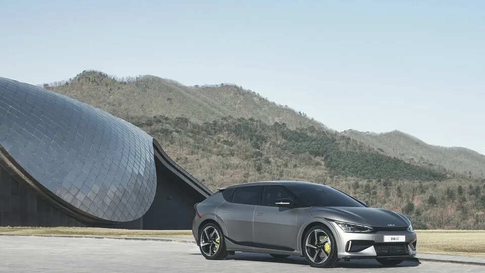 Auch Kia setzt auf 800-Volt-Technik
