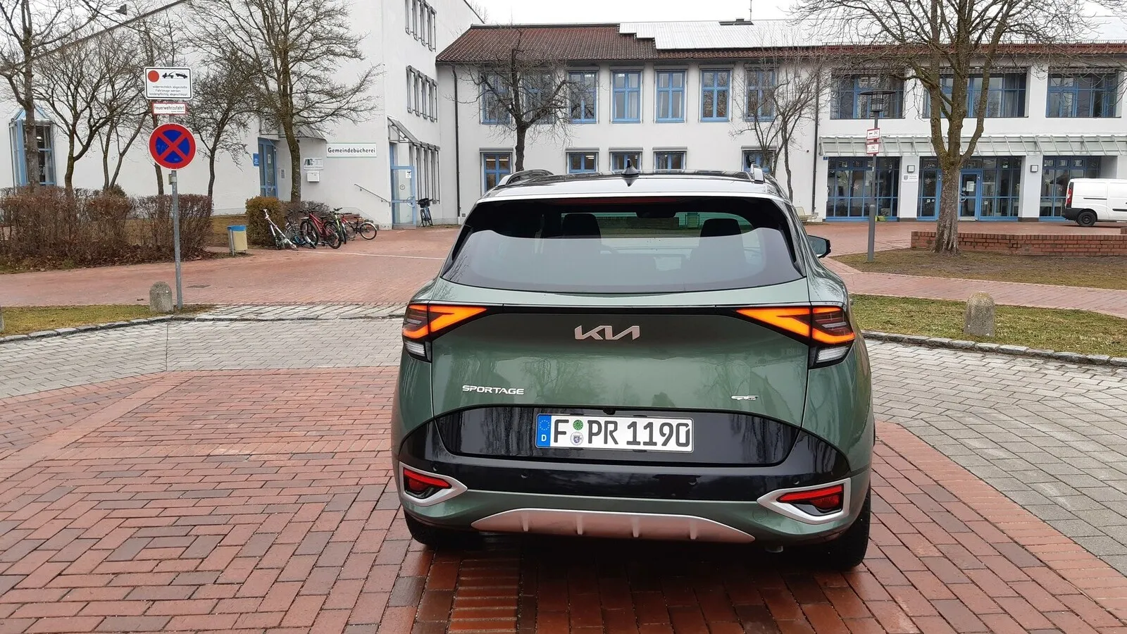 Auch das Heck hat Kia beim Sportage dynamischer gestaltet.