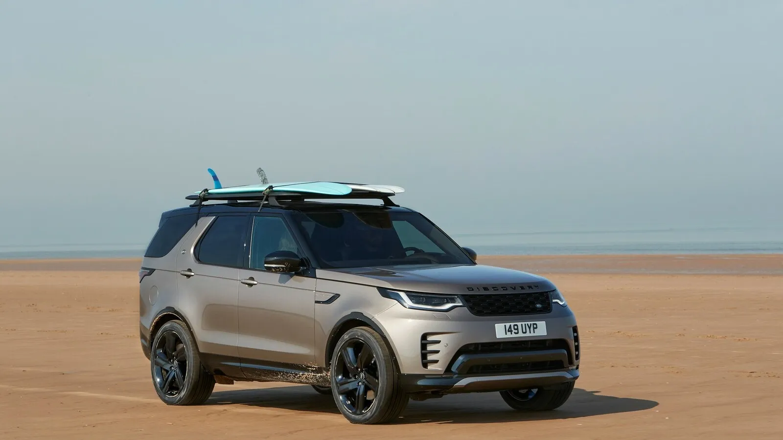 Land Rover Discovery D300 S AWD: 94 oder 87 Cent je Kilometer bei 36 oder 48 Monaten Haltedauer.
