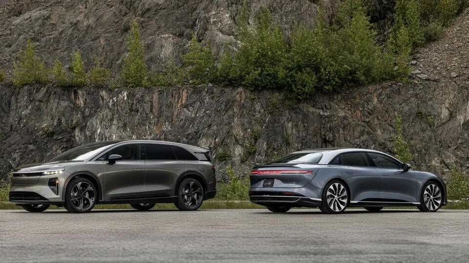Ab 2026 ist Lucid Motors in Deutschland mit den beiden Modellen Gravity und Air vertreten.