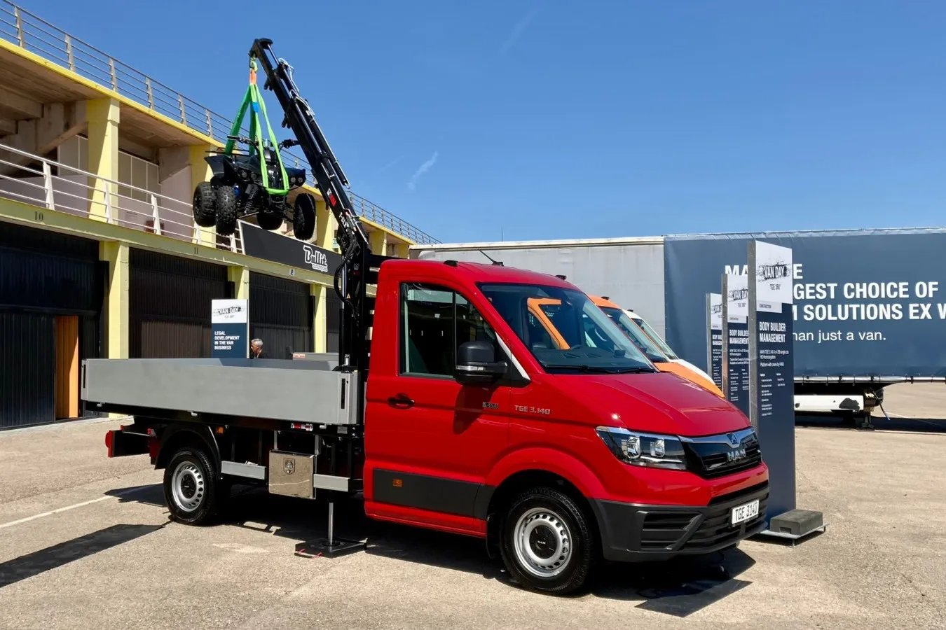 So lässt sich der Transporter ab Werk auch als Pritsche ordern.