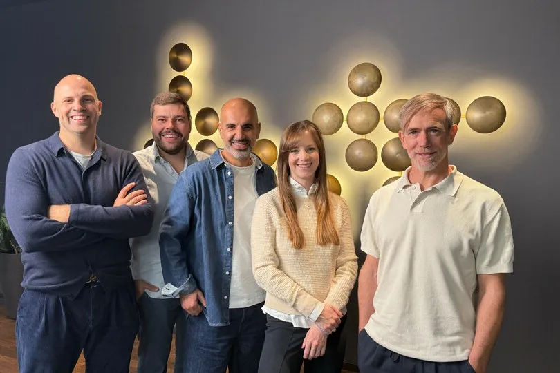 Das Management von Carsync bestehend aus: (v. l.) Dr. Moritz Weltgen, Lars Bachus, Amir Roughani, Natalie Maier und Frank Necker.