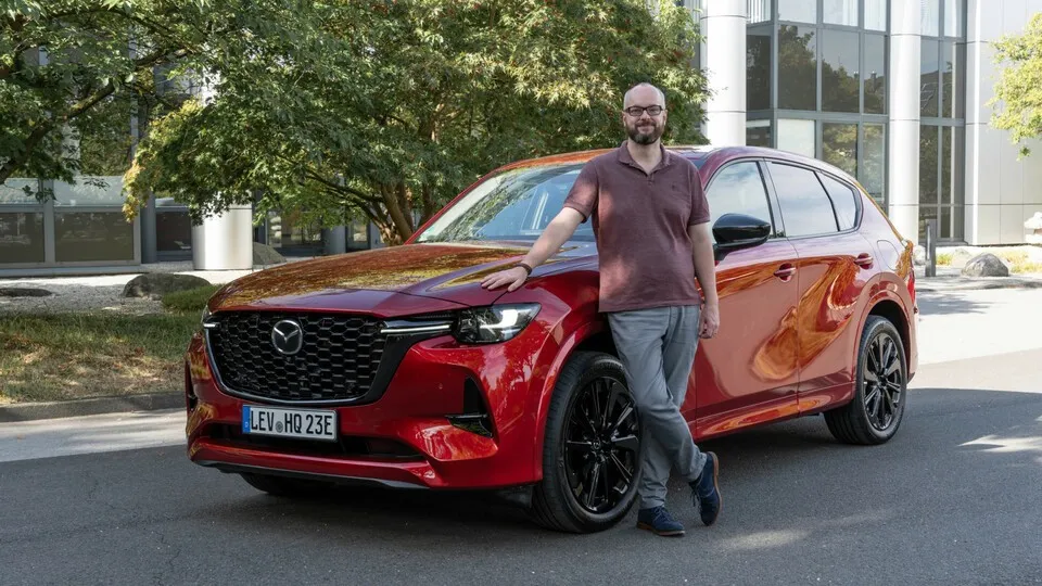 Ein erster Blick auf das neue große Japan-SUV: bpf-Chefredakteur Christian Frederik Merten ist den neuen Mazda CX-60 schon gefahren.