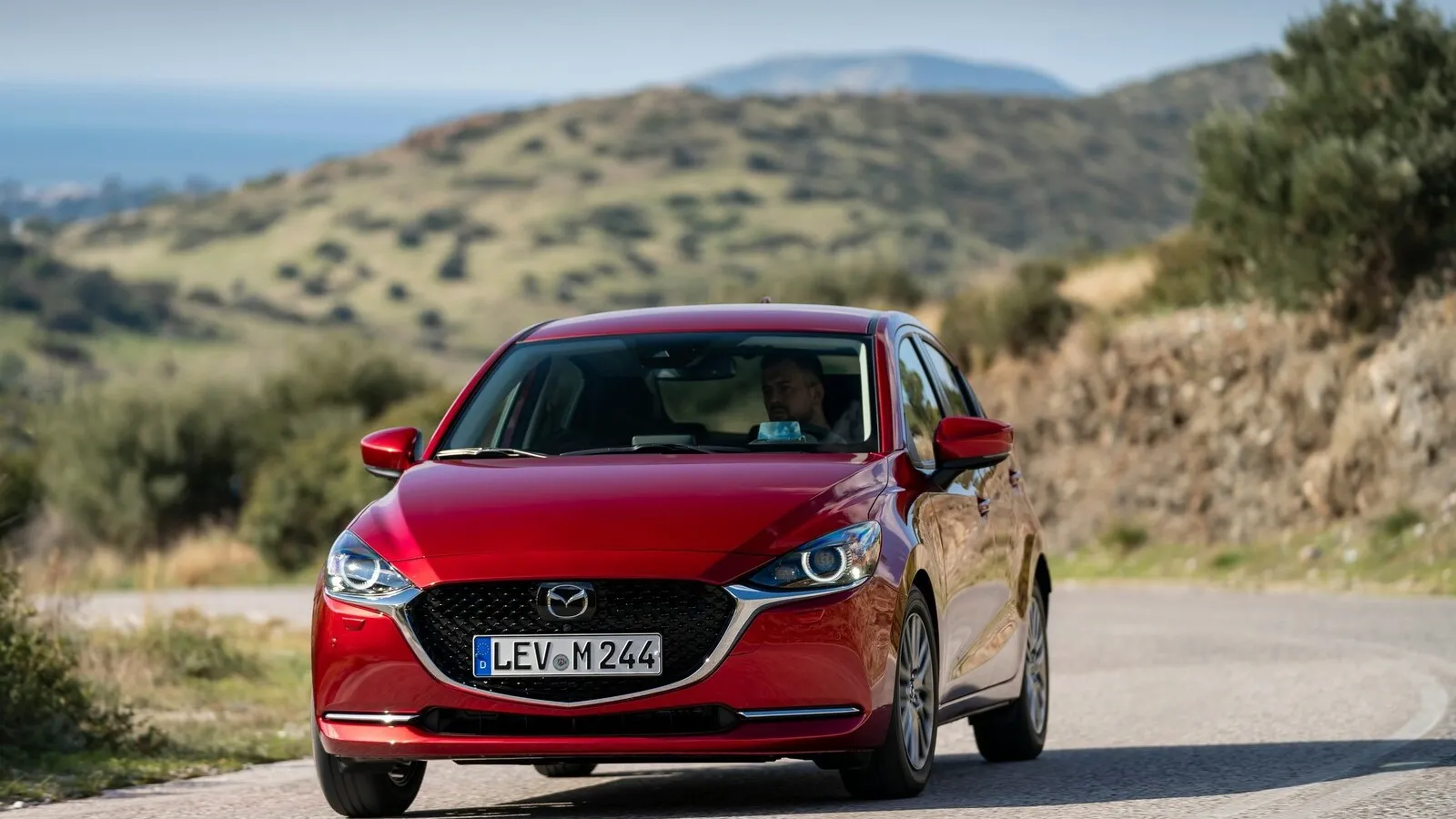 Für den Mildhybrid Mazda2 mit 90 PS entstehen rund 690 Euro an Wartungs- und Verschleißteilkosten.