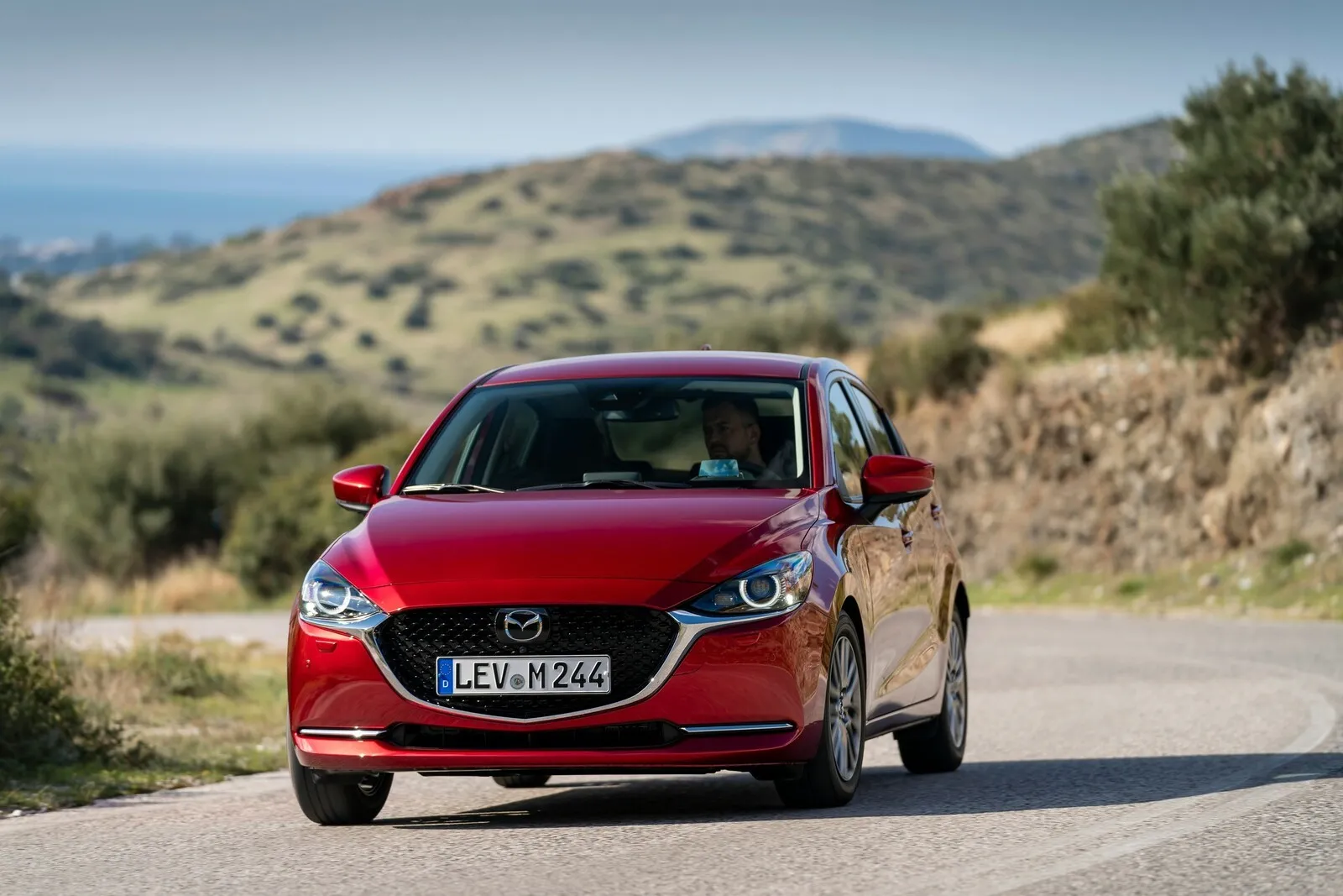 Für den Mildhybrid Mazda2 mit 90 PS entstehen rund 690 Euro an Wartungs- und Verschleißteilkosten.