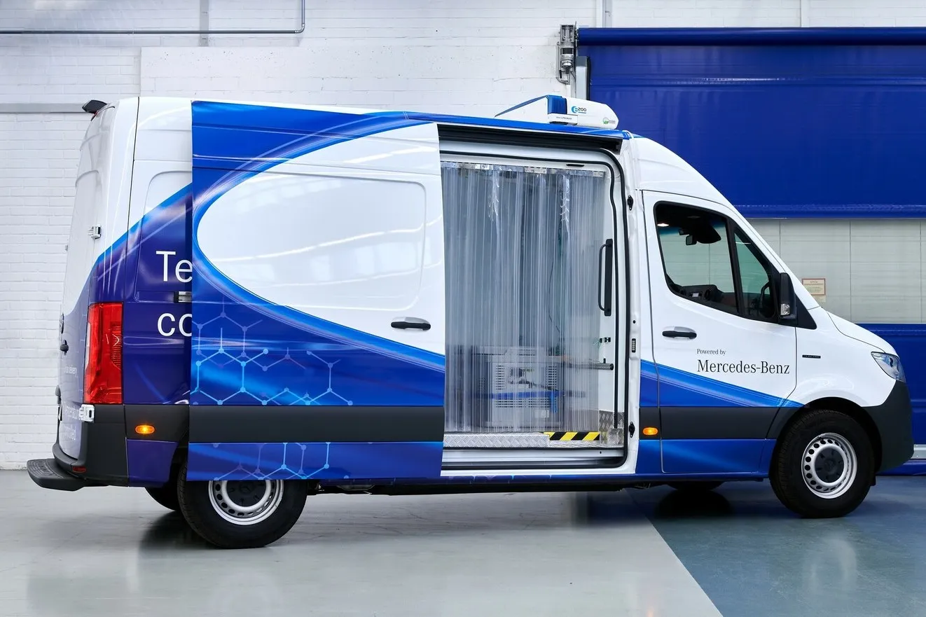 Ebenfalls auf den medizinischen Bereich zielt der eSprinter für den Transport pharmazeutischer Produkte.