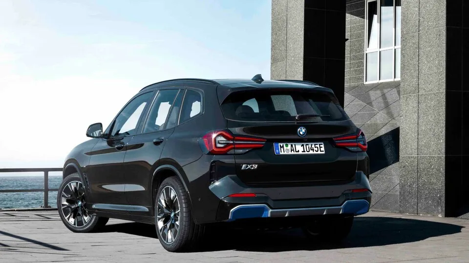 Auch Autos deutscher Hersteller kommen aus dem Reich der Mitte nach Deutschland. BMW produziert beispielsweise einige Modelle in China.