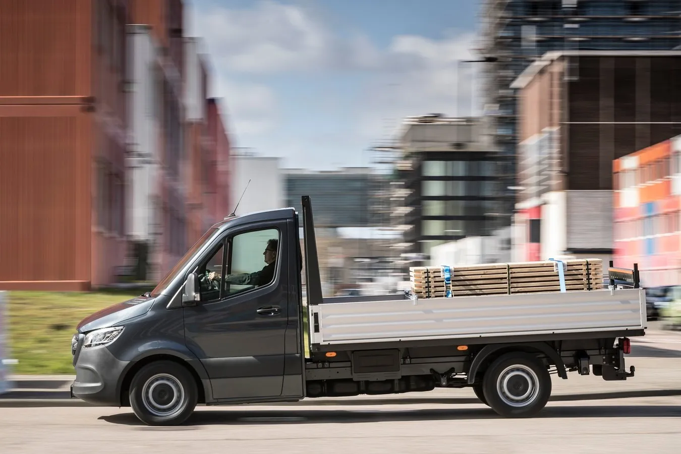 Marktstart des neuen Mercedes-Benz Sprinter in Deutschland 

