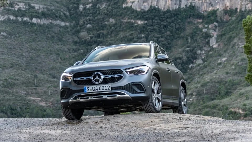 Mercedes-Benz GLA: Als 200 einziges SUV im Feld der Kompakten, das in der Wartung günstiger ist als ein vergleichbares Steilheck-Modell.