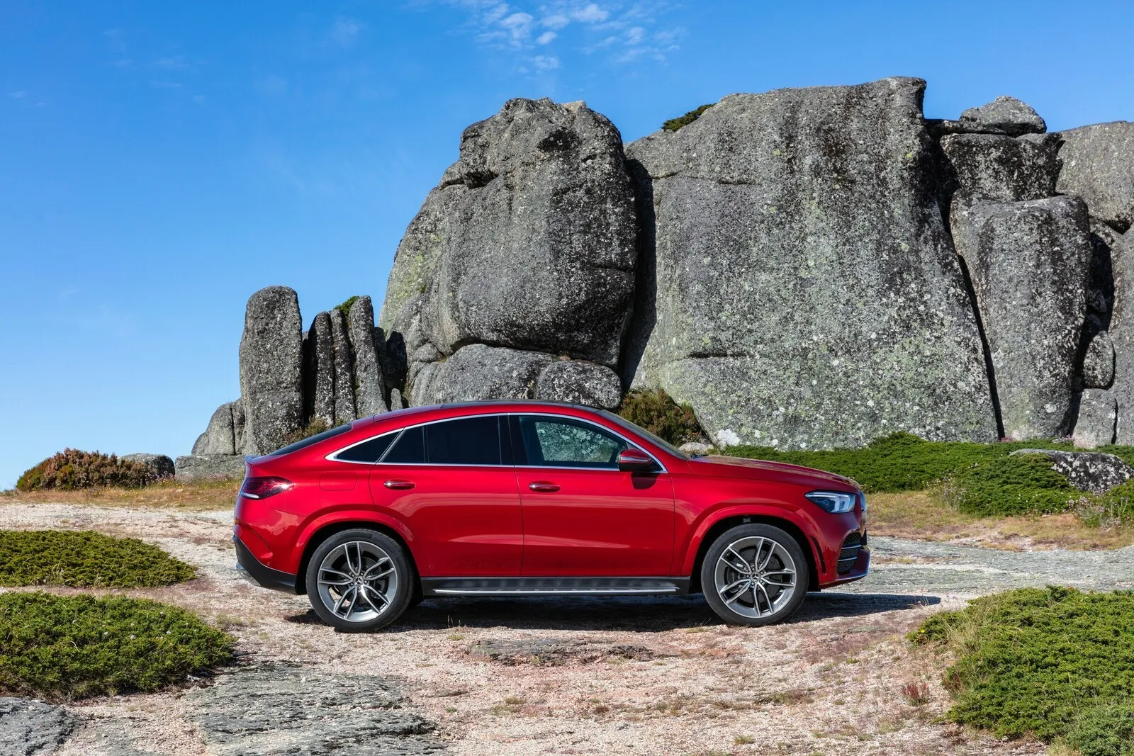 Mercedes-Benz GLE Coupé: Als Diesel 350de 4Matic 9G-Tronic auf Platz eins unseres Wartungskostenvergleichs, als Benziner 350e 4Matic 9G-Tronic auf Platz fünf.