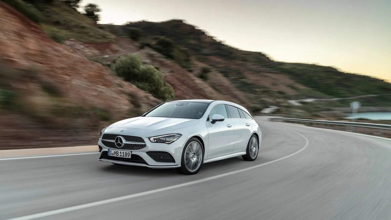 Fast 1.810 Euro Wartungskosten entstehen für den Stuttgarter CLA 180d Shooting Brake.