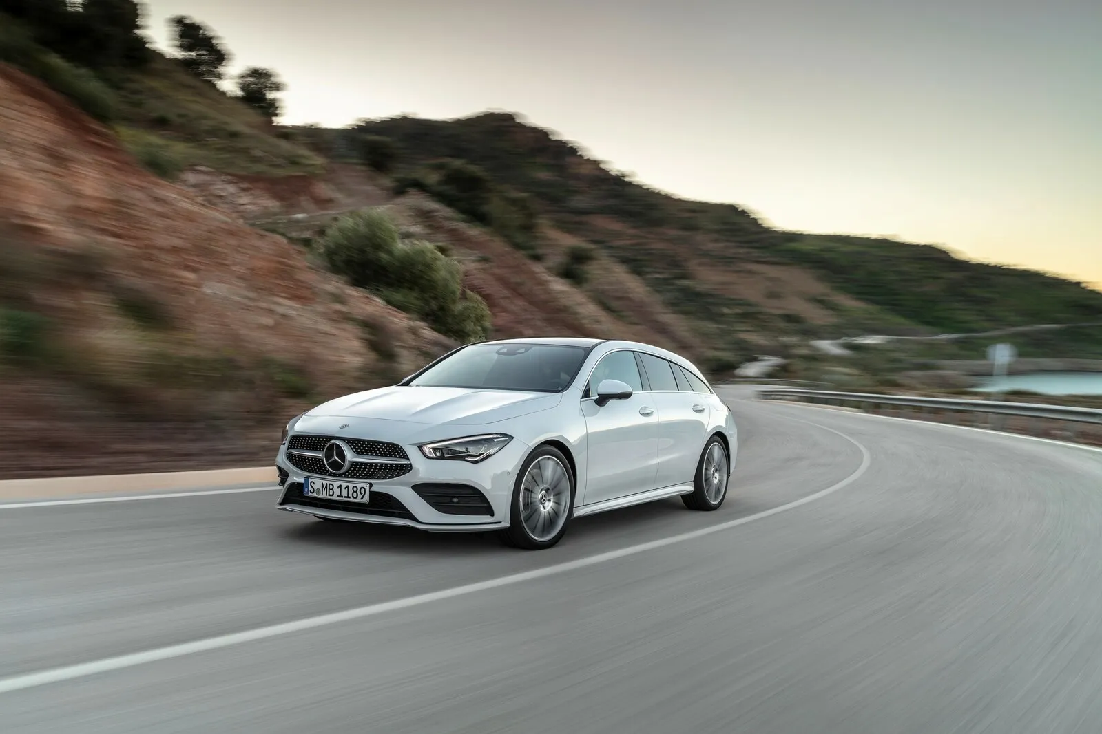 Fast 1.810 Euro Wartungskosten entstehen für den Stuttgarter CLA 180d Shooting Brake.