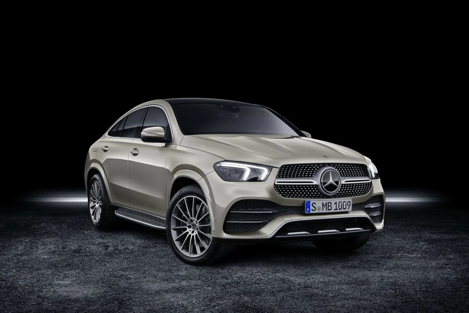 Mercedes-Benz GLE 300d 4Matic Coupé: 90 oder 84 Cent je Kilometer bei 36 oder 48 Monaten Haltedauer.
